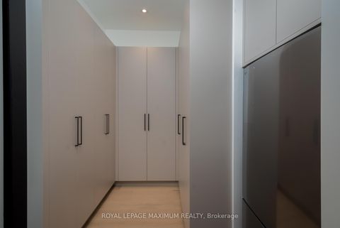 Photo 13 at 67 Davidson Street, Islington Woods, Vaughan