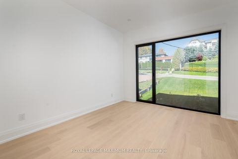 Photo 16 at 67 Davidson Street, Islington Woods, Vaughan