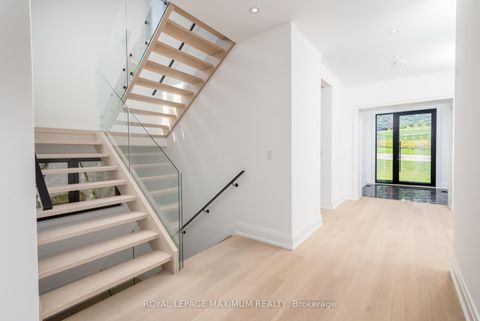 Photo 20 at 67 Davidson Street, Islington Woods, Vaughan