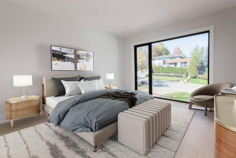 Photo 26 at 67 Davidson Street, Islington Woods, Vaughan