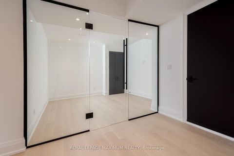 Photo 30 at 67 Davidson Street, Islington Woods, Vaughan