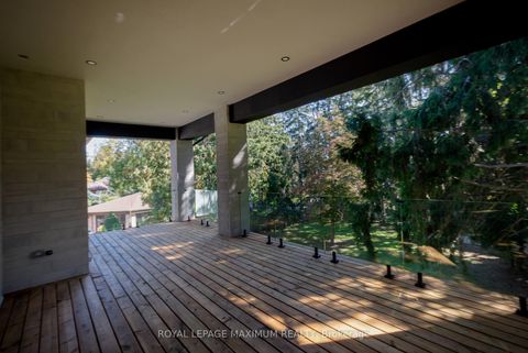 Photo 35 at 67 Davidson Street, Islington Woods, Vaughan