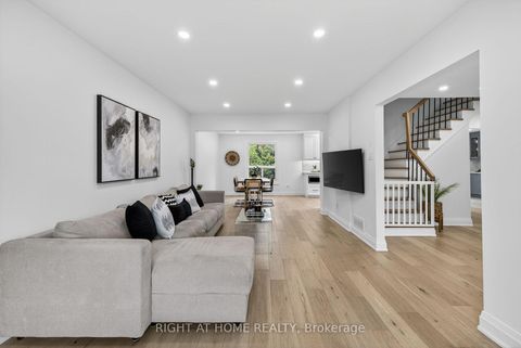 Photo 4 at 16 Mayvern Crescent, North Richvale, Richmond Hill