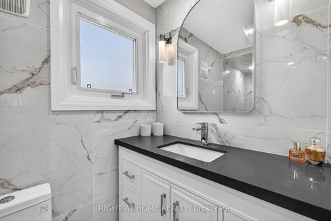 Photo 22 at 16 Mayvern Crescent, North Richvale, Richmond Hill