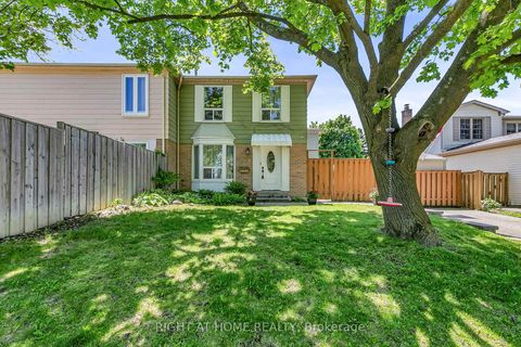 Photo 0 at 25 Castle Rock Drive, North Richvale, Richmond Hill