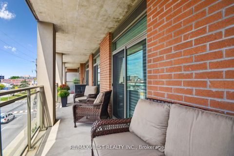 Photo 6 at 321 - 281 Woodbridge Avenue, West Woodbridge, Vaughan