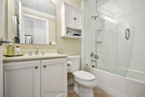 Photo 11 at 321 - 281 Woodbridge Avenue, West Woodbridge, Vaughan