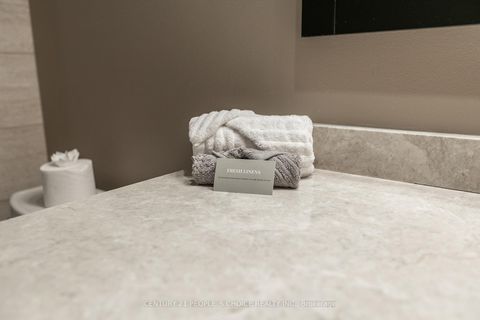 Photo 18 at 55 MARSELLUS Drive, Holly, Barrie