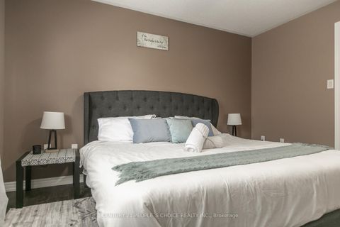 Photo 22 at 55 MARSELLUS Drive, Holly, Barrie