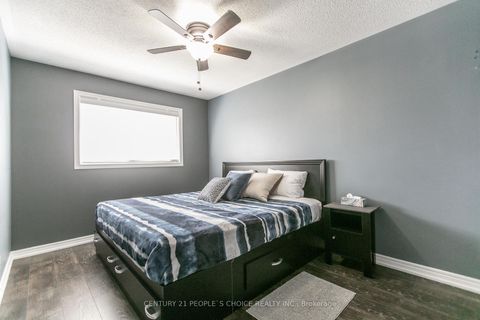 Photo 23 at 55 MARSELLUS Drive, Holly, Barrie