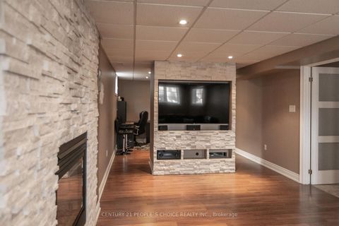 Photo 37 at 55 MARSELLUS Drive, Holly, Barrie