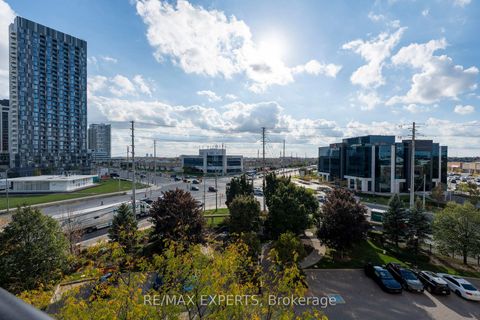 Photo 20 at 515 - 9225 Jane Street, Maple, Vaughan