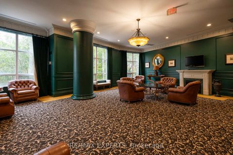 Photo 23 at 515 - 9225 Jane Street, Maple, Vaughan