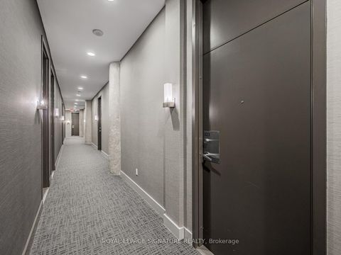 Photo 5 at 223 - 637 Lake Shore Boulevard W, Niagara, Toronto