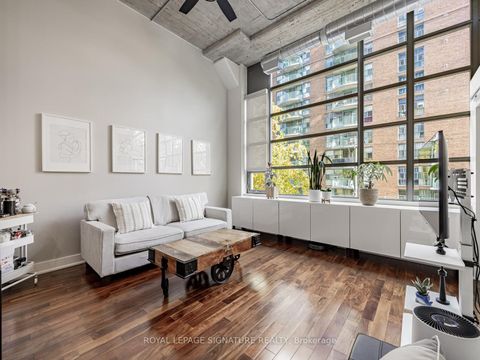 Photo 16 at 223 - 637 Lake Shore Boulevard W, Niagara, Toronto