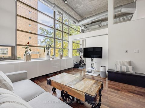 Photo 19 at 223 - 637 Lake Shore Boulevard W, Niagara, Toronto