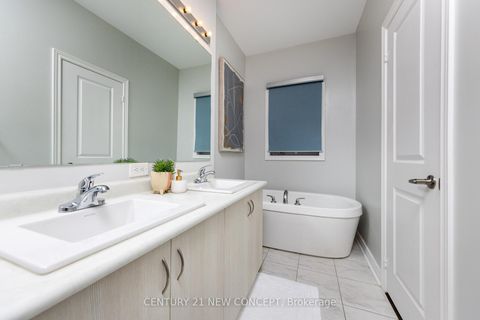 Photo 33 at 67 Lebovic Campus Drive, Patterson, Vaughan