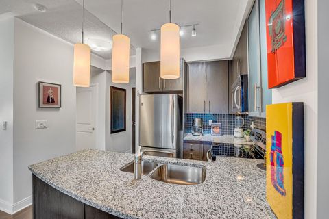 Photo 10 at 306 - 18 Yorkville Avenue, Annex, Toronto