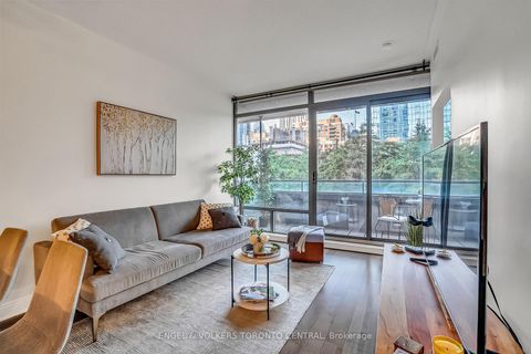 Photo 17 at 306 - 18 Yorkville Avenue, Annex, Toronto