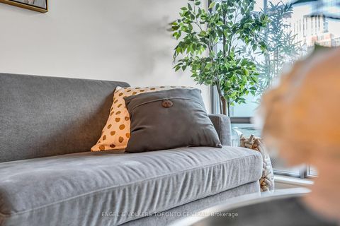 Photo 22 at 306 - 18 Yorkville Avenue, Annex, Toronto