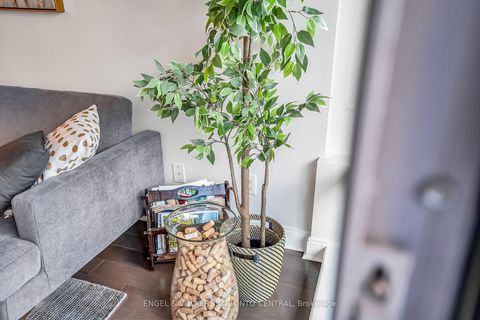 Photo 23 at 306 - 18 Yorkville Avenue, Annex, Toronto