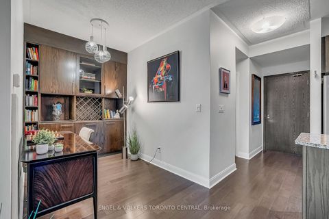 Photo 25 at 306 - 18 Yorkville Avenue, Annex, Toronto