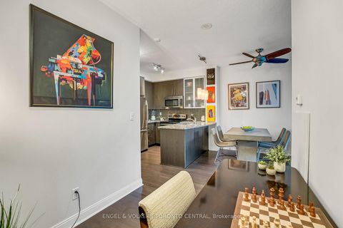 Photo 26 at 306 - 18 Yorkville Avenue, Annex, Toronto
