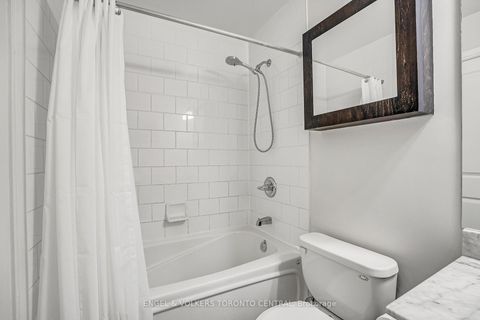 Photo 28 at 306 - 18 Yorkville Avenue, Annex, Toronto