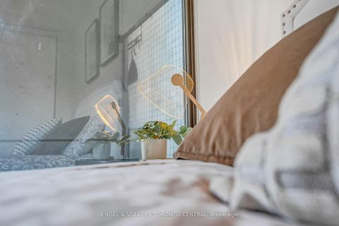 Photo 33 at 306 - 18 Yorkville Avenue, Annex, Toronto