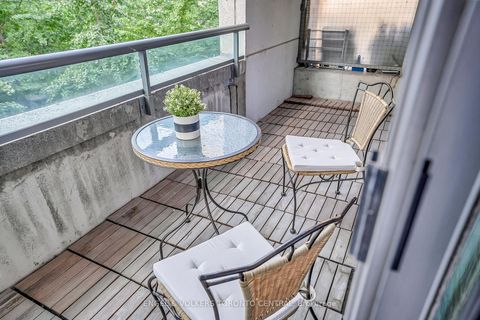 Photo 34 at 306 - 18 Yorkville Avenue, Annex, Toronto