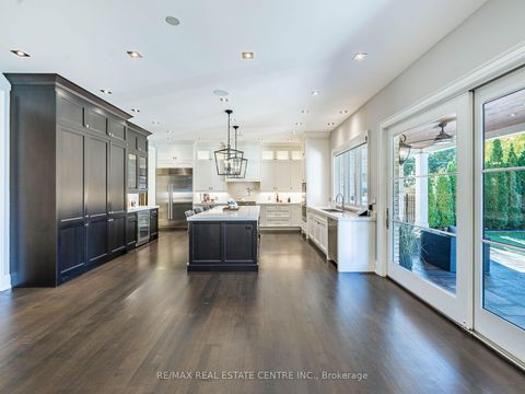 Photo 12 at 122 Wimbleton Road, Humber Valley, Toronto