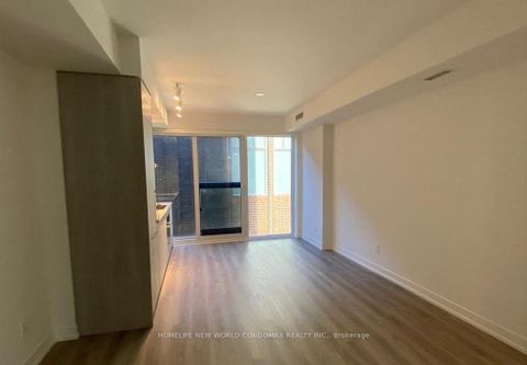 Photo 3 at 911 - 771 Yonge Street, Moore Park, Toronto