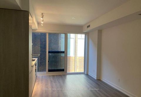 Photo 8 at 911 - 771 Yonge Street, Moore Park, Toronto