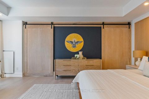 Photo 23 at 103 - 40 Old Mill Road, QE Queen Elizabeth, Oakville