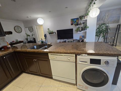 Photo 6 at 104 - 2615 KEELE Street, Maple Leaf, Toronto