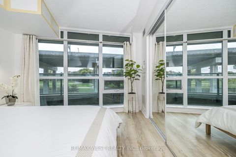 Photo 21 at 465 - 209 Fort York Boulevard, Niagara, Toronto