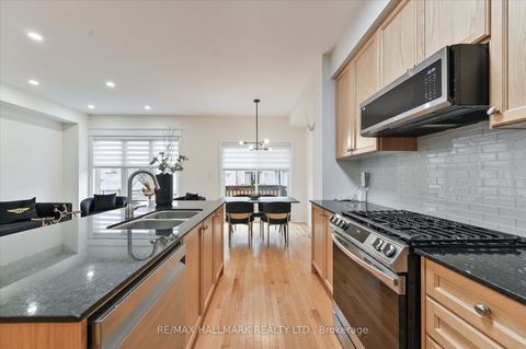 Photo 16 at 7 Buttonbush Lane, Oak Ridges Lake Wilcox, Richmond Hill