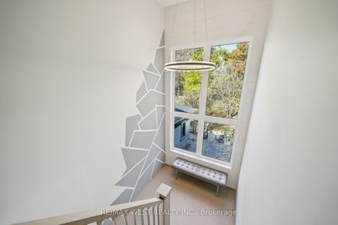 Photo 8 at 48 Arrowsmith Avenue, Amesbury, Toronto