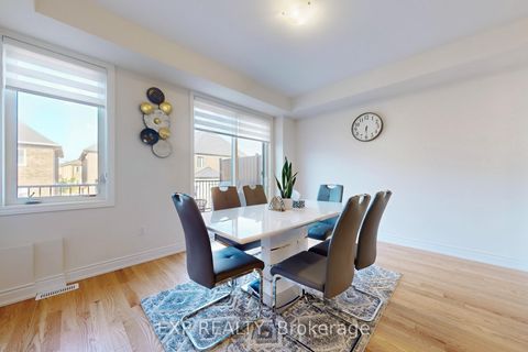 Photo 11 at 3227 Sixth Line, GO Glenorchy, Oakville