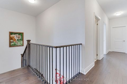 Photo 23 at 9 Backhouse Drive, Rural Richmond Hill, Richmond Hill