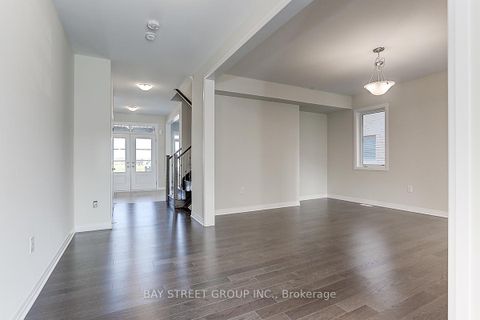 Photo 2 at 1580 Sharpe Street, Rural Innisfil, Innisfil