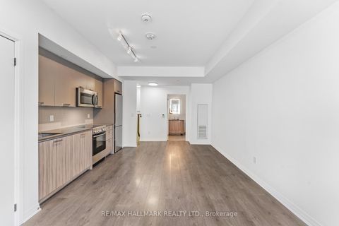 Photo 6 at TH 103 - 2301 Danforth Avenue, Danforth, Toronto