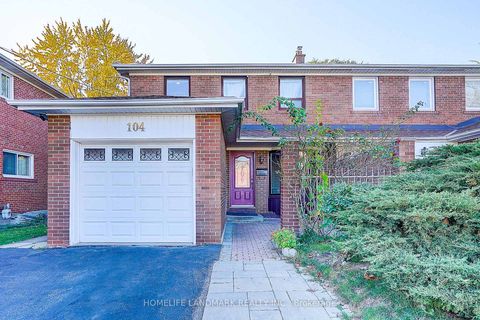 Photo 0 at 104 Tanjoe Crescent, Newtonbrook West, Toronto