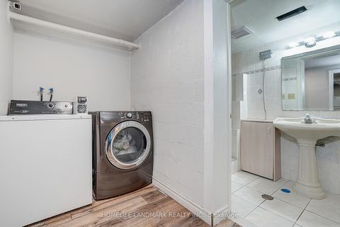 Photo 37 at 104 Tanjoe Crescent, Newtonbrook West, Toronto