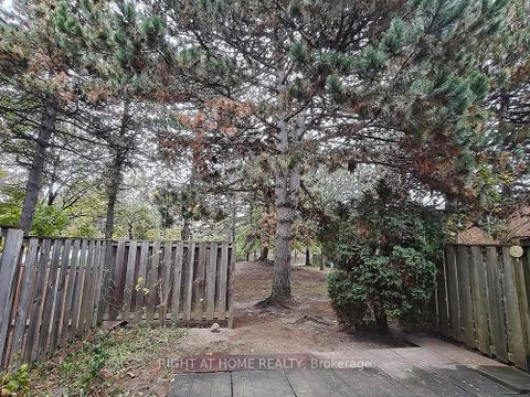 Photo 12 at 61 - 15 Brimwood Boulevard, Agincourt North, Toronto