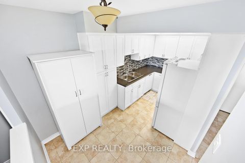 Photo 9 at 1111 - 121 Ling Road, West Hill, Toronto