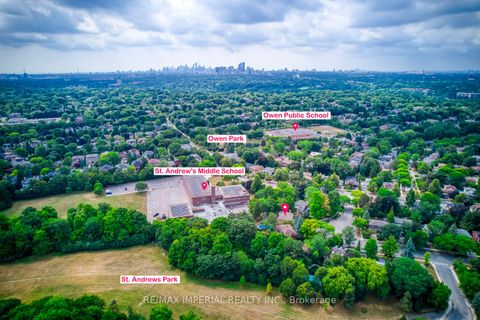 Photo 3 at 8 Medalist Road, Windfields, Toronto