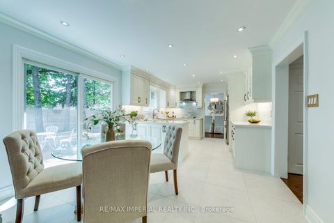 Photo 18 at 8 Medalist Road, Windfields, Toronto