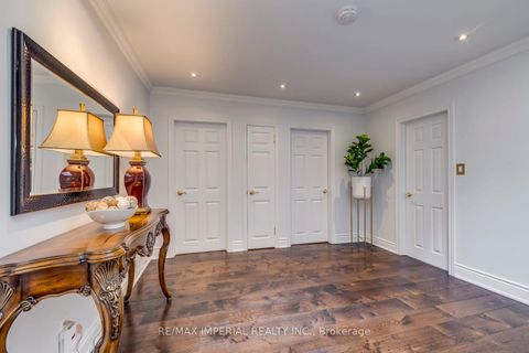 Photo 28 at 8 Medalist Road, Windfields, Toronto