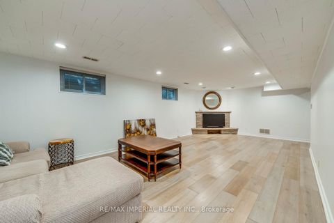 Photo 40 at 8 Medalist Road, Windfields, Toronto